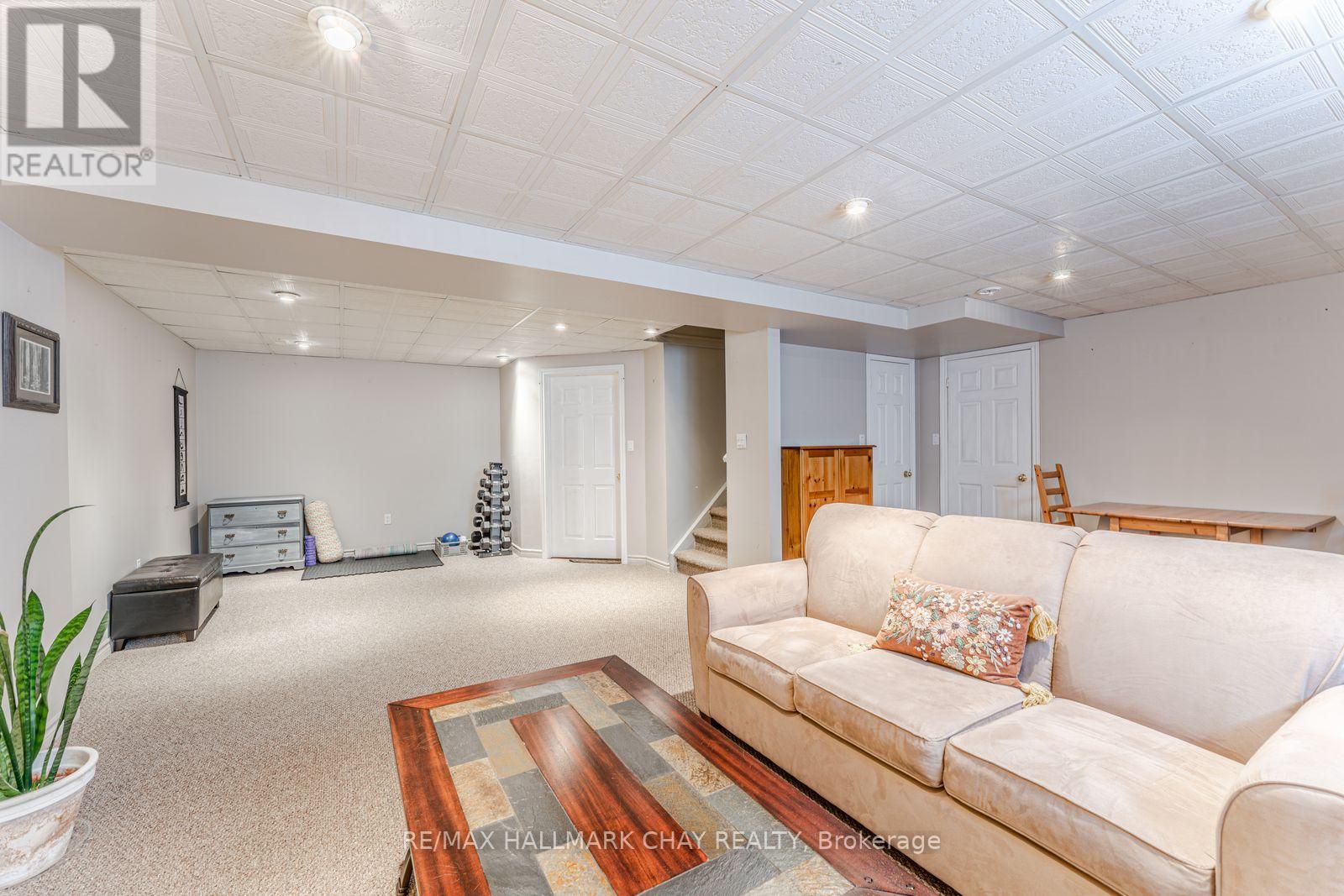 2 Mcqueen Street, Essa, Ontario  L0M 1B0 - Photo 12 - N12910964