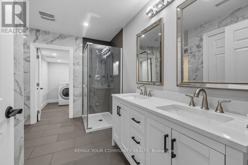 22 Longthorpe Court, Aurora, Ontario  L4G 0K4 - Photo 41 - N12737170