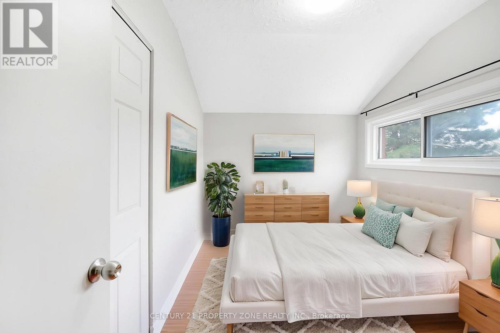 5 Hadrina Street, Brampton, Ontario  L6X 2J5 - Photo 12 - W13027166