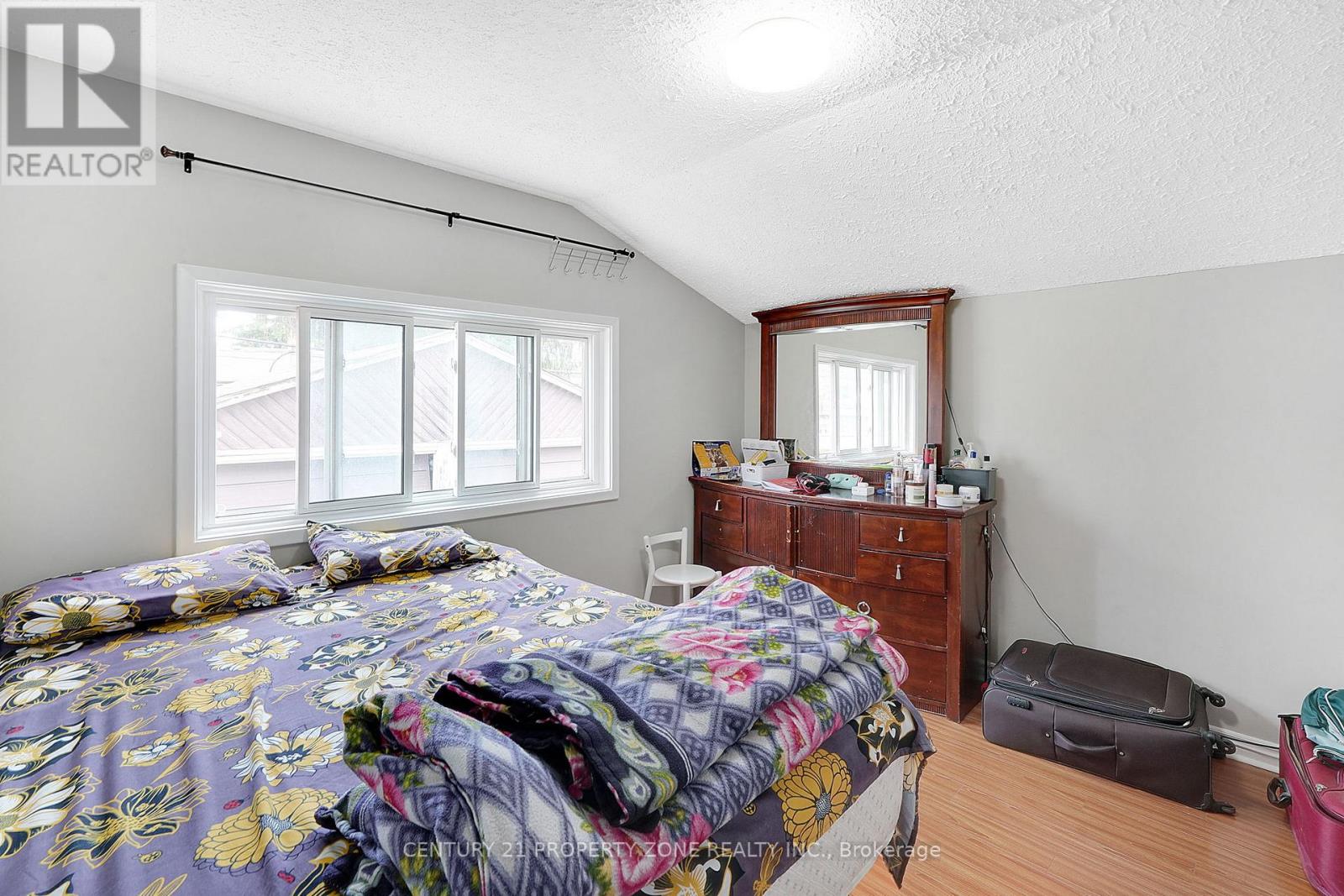 5 Hadrina Street, Brampton, Ontario  L6X 2J5 - Photo 14 - W13027166