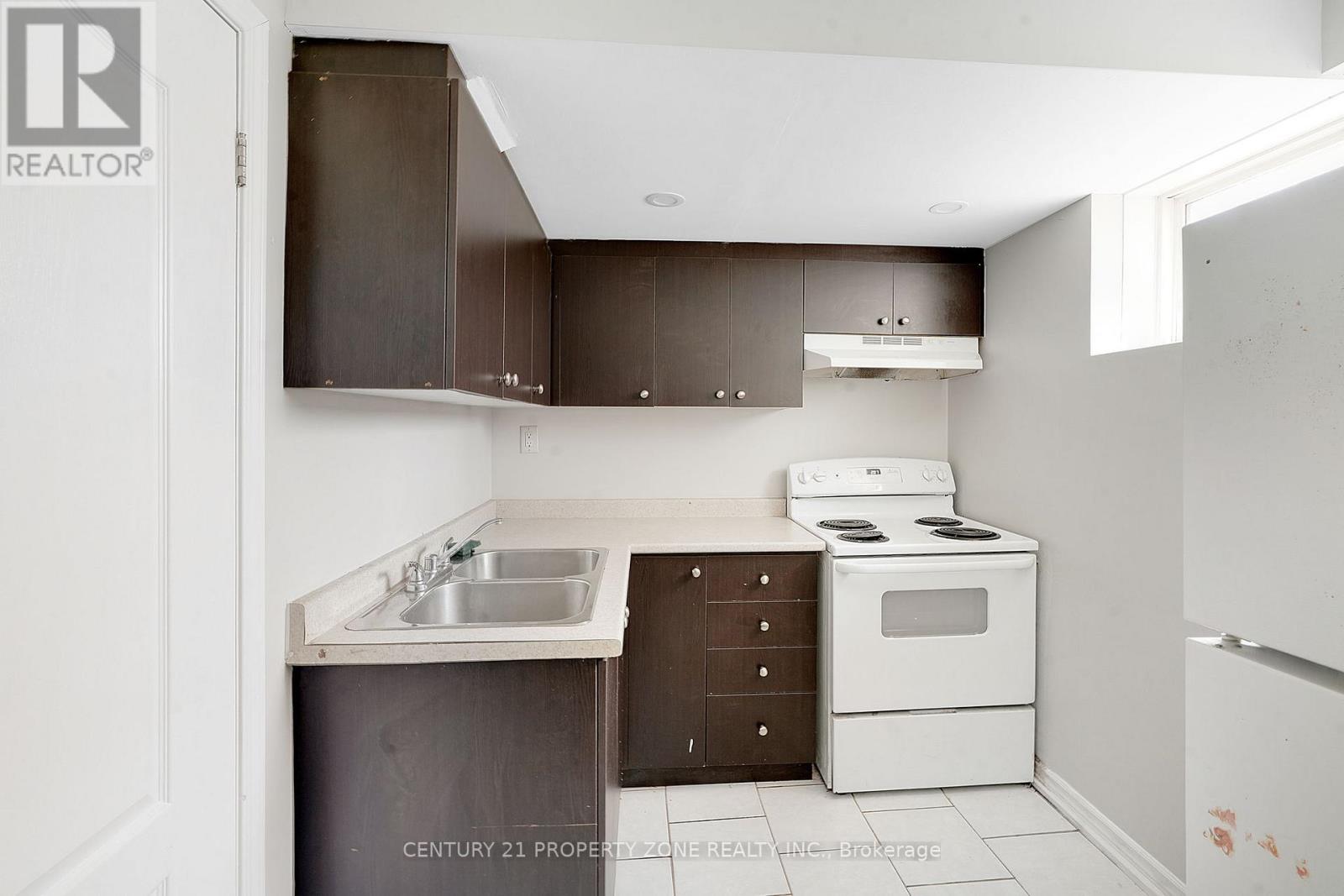 5 Hadrina Street, Brampton, Ontario  L6X 2J5 - Photo 25 - W13027166