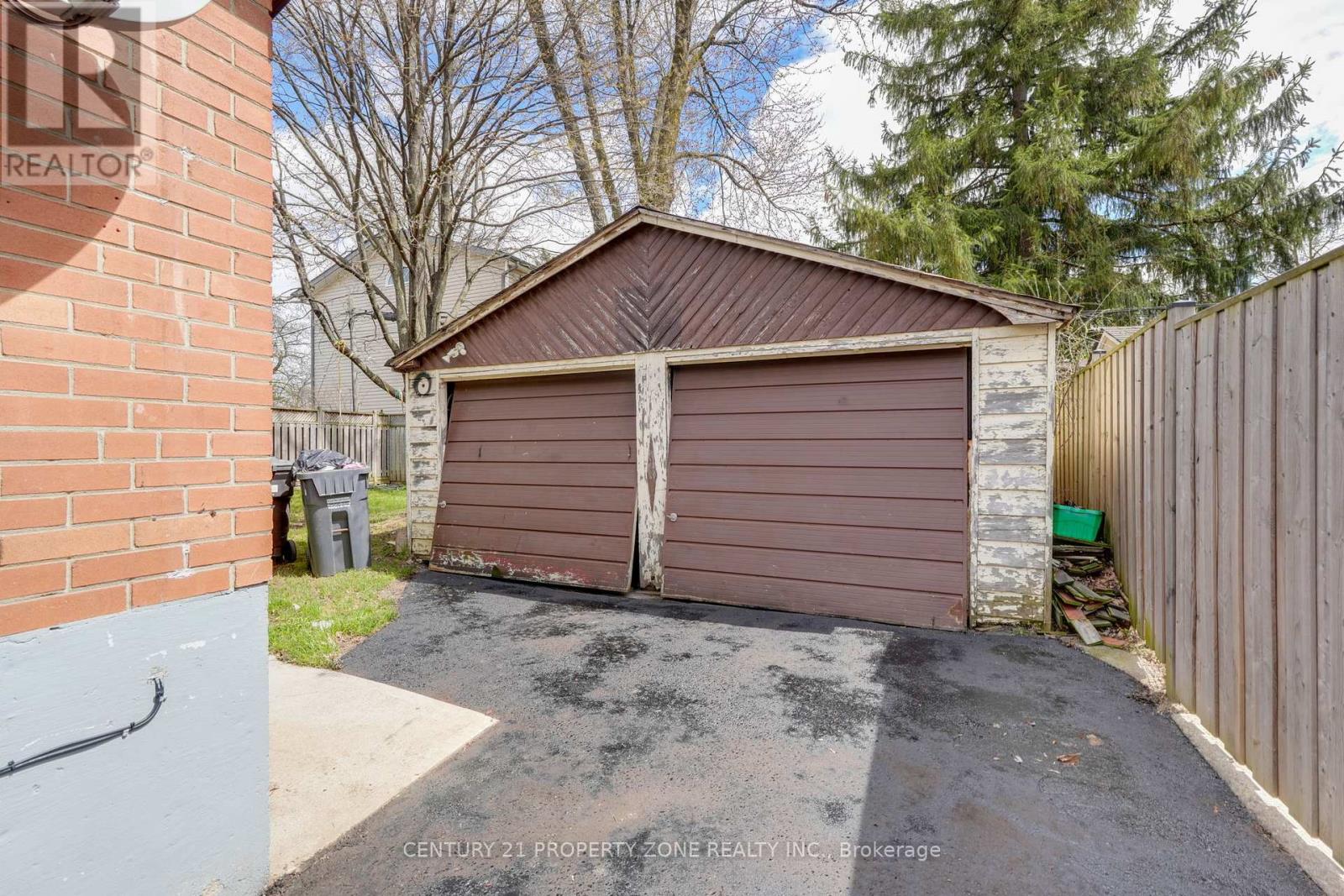 5 Hadrina Street, Brampton, Ontario  L6X 2J5 - Photo 37 - W13027166