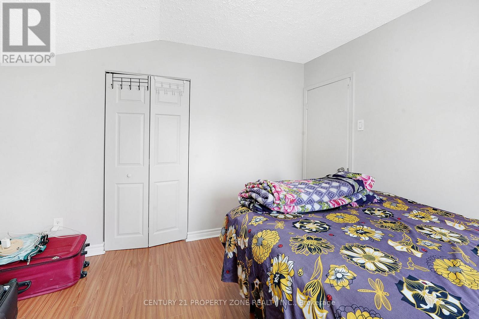 5 Hadrina Street, Brampton, Ontario  L6X 2J5 - Photo 15 - W13027166