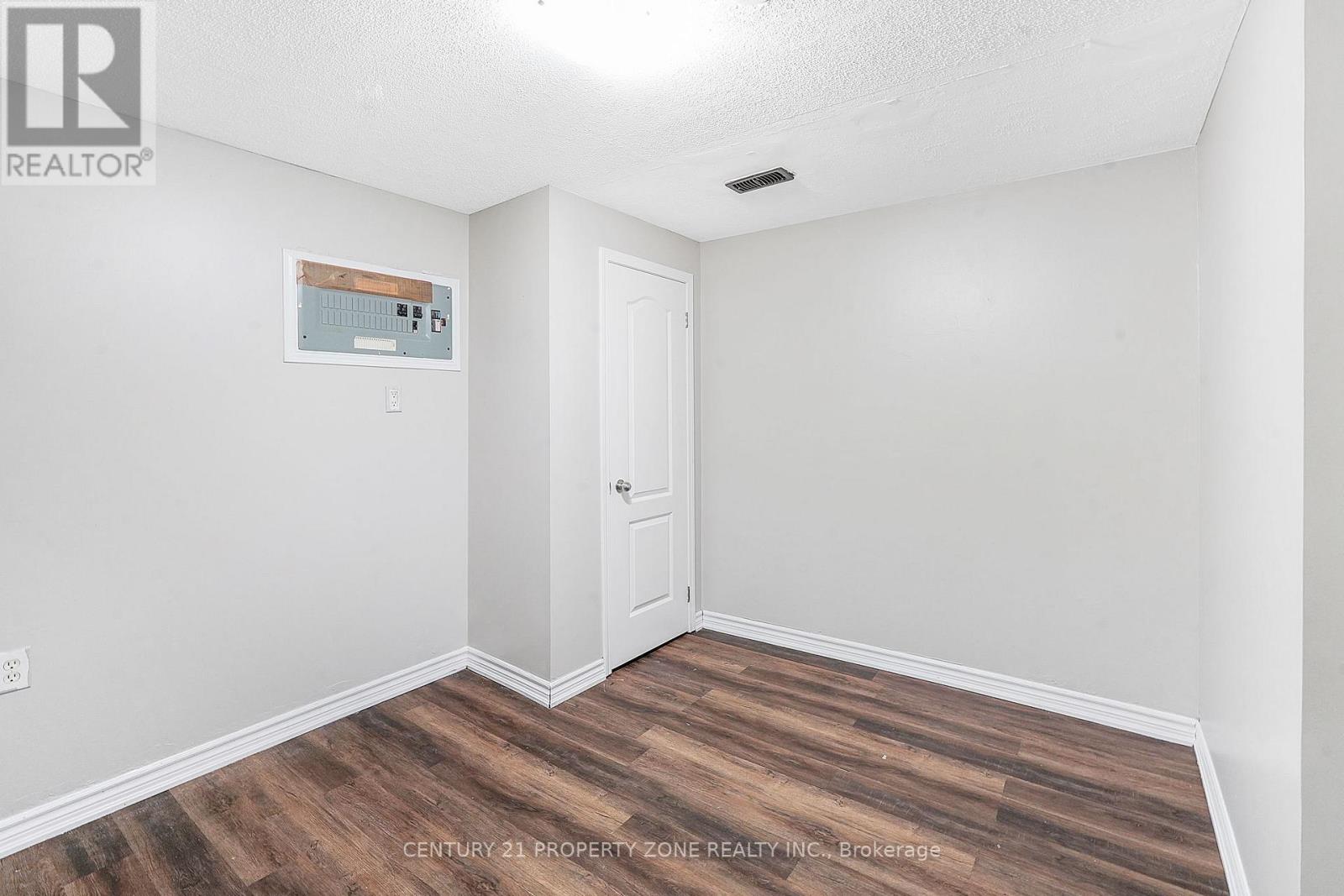 5 Hadrina Street, Brampton, Ontario  L6X 2J5 - Photo 26 - W13027166