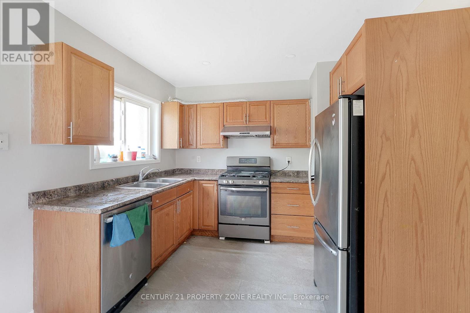 5 Hadrina Street, Brampton, Ontario  L6X 2J5 - Photo 22 - W13027166