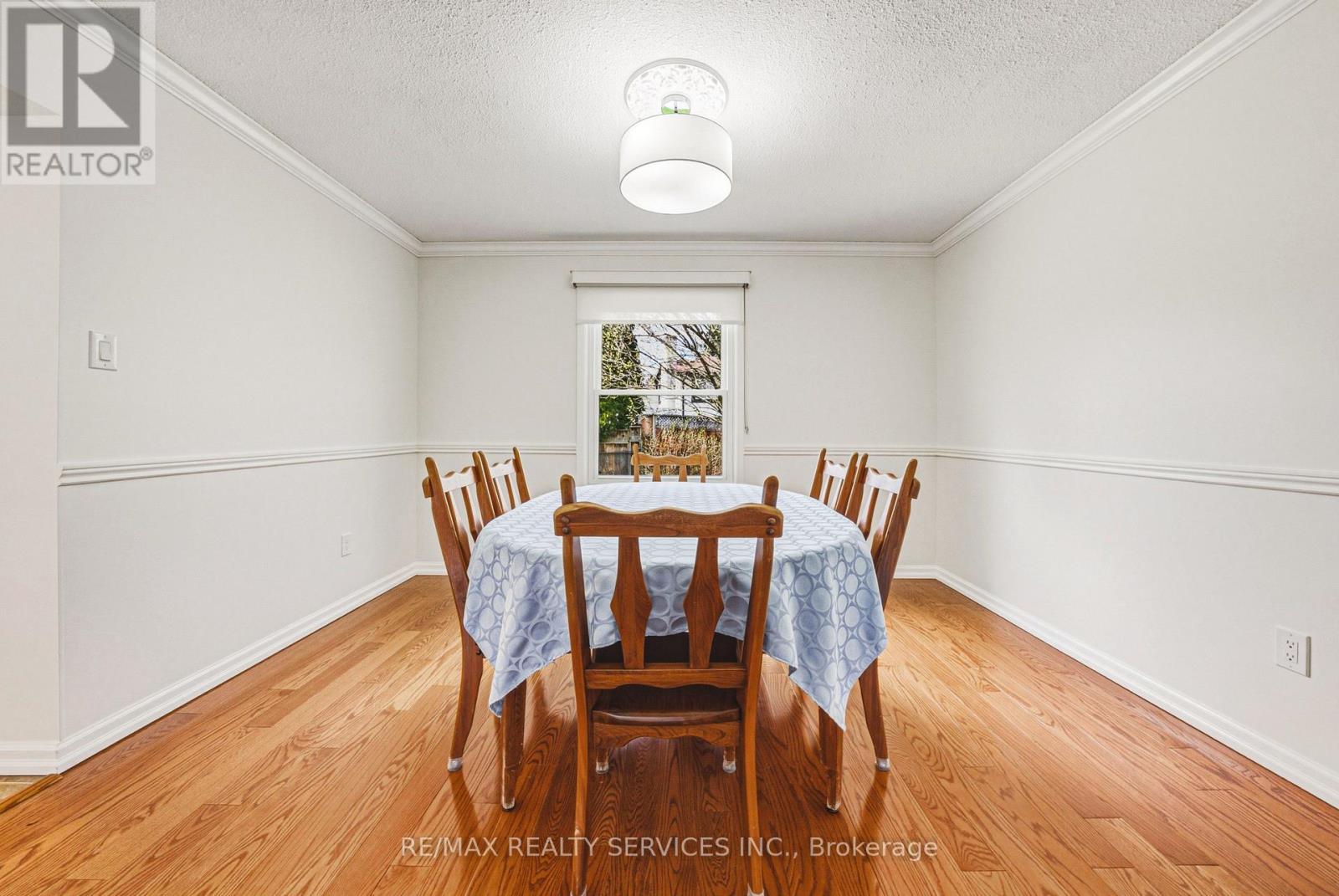 4 Mount Forest Drive, Brampton, Ontario  L6Z 1B7 - Photo 10 - W13029080