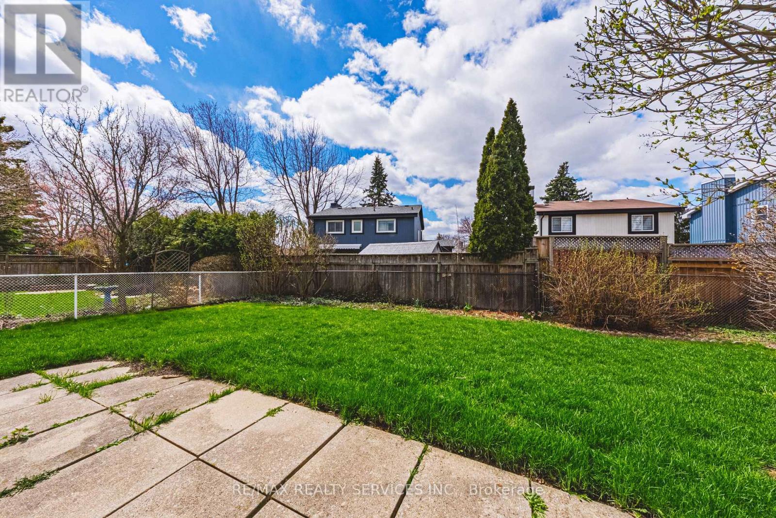 4 Mount Forest Drive, Brampton, Ontario  L6Z 1B7 - Photo 35 - W13029080