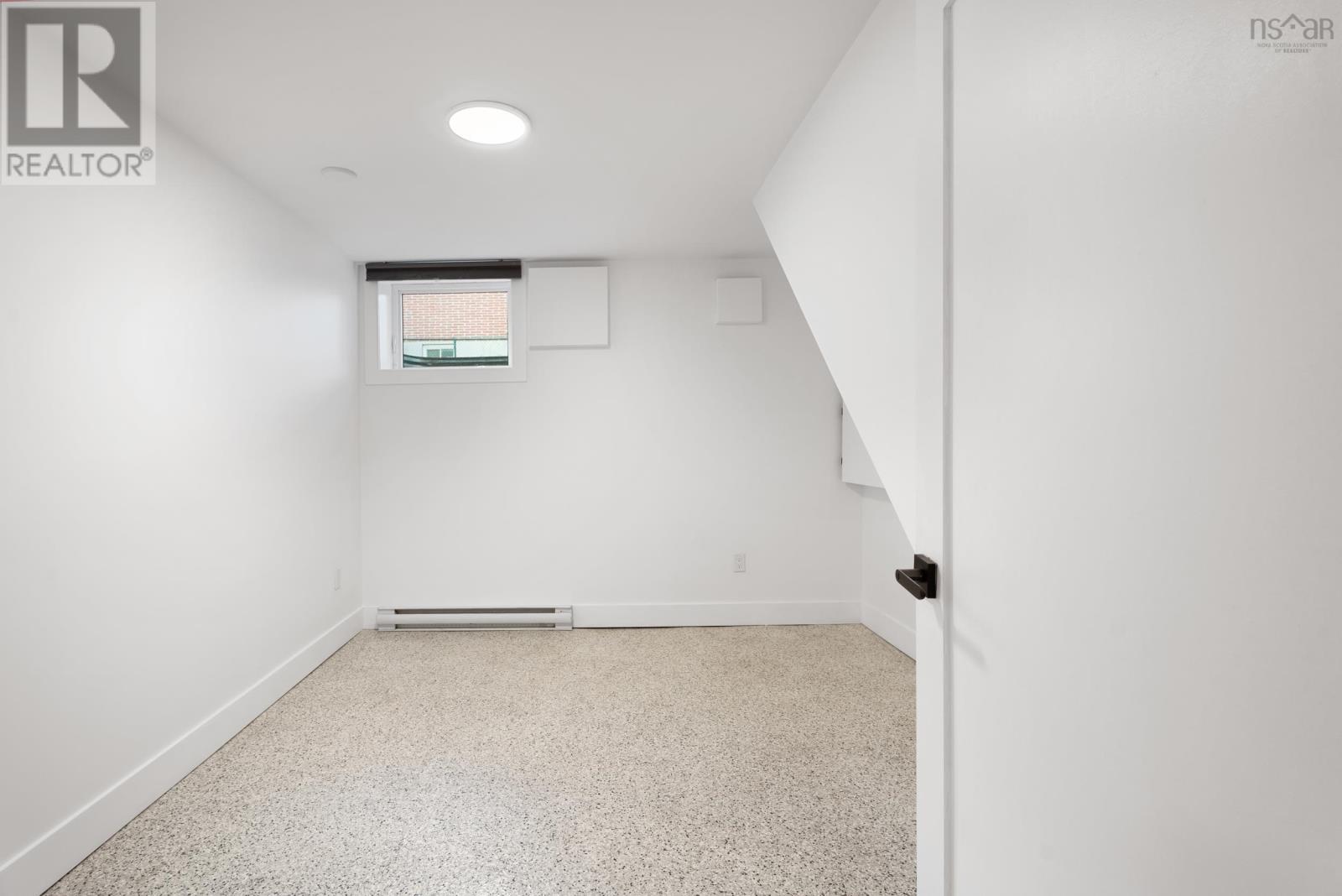 105 Woodlawn Road, Dartmouth, Nova Scotia  B2W 2S6 - Photo 40 - 202608225