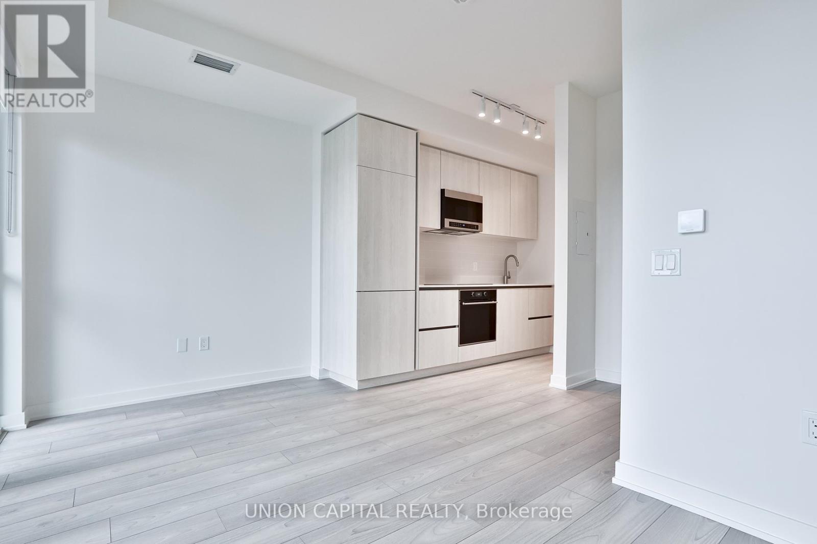 712S - 110 BROADWAY AVENUE, Toronto, Ontario