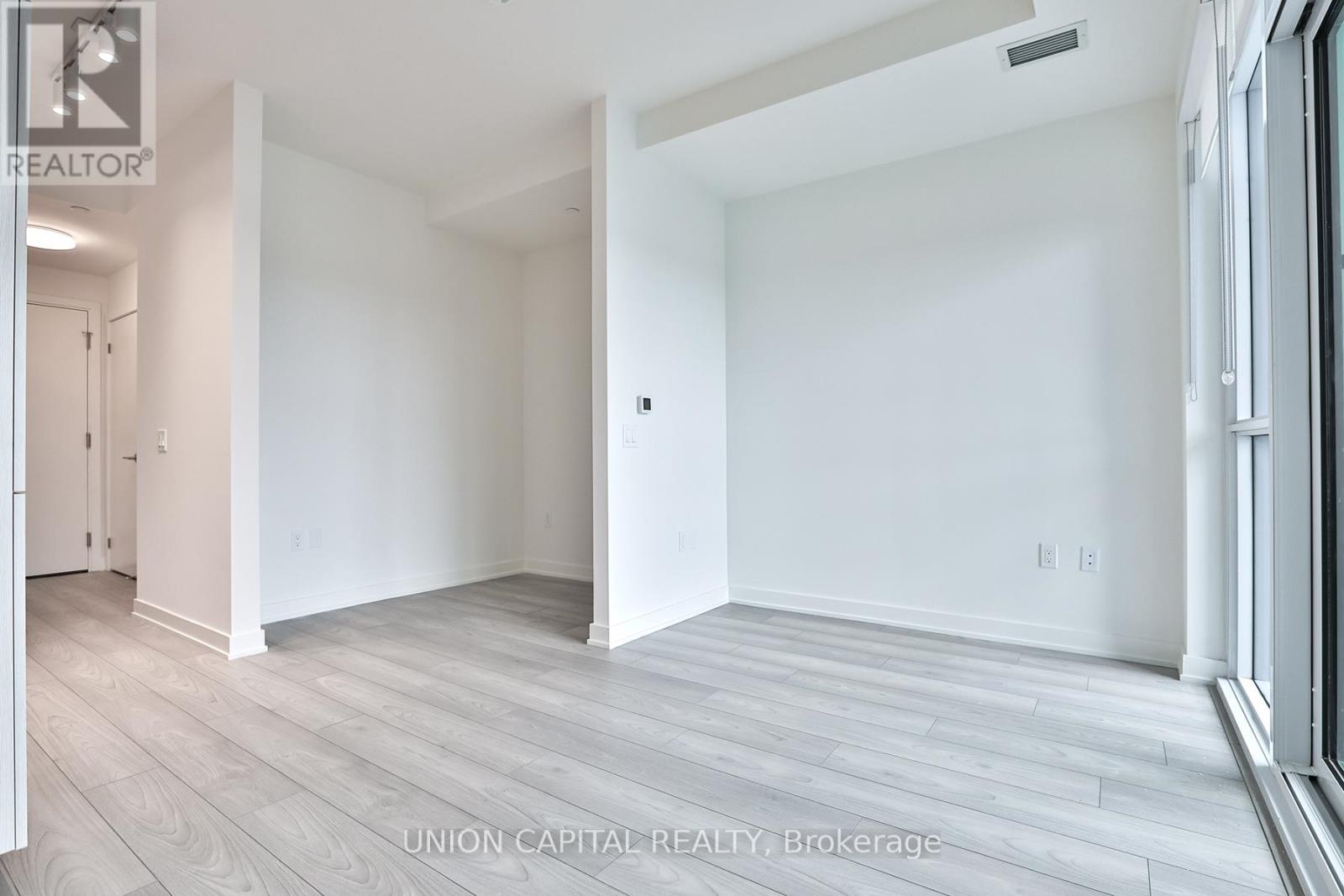 712s - 110 Broadway Avenue, Toronto, Ontario  M4P 1V7 - Photo 3 - C13029716