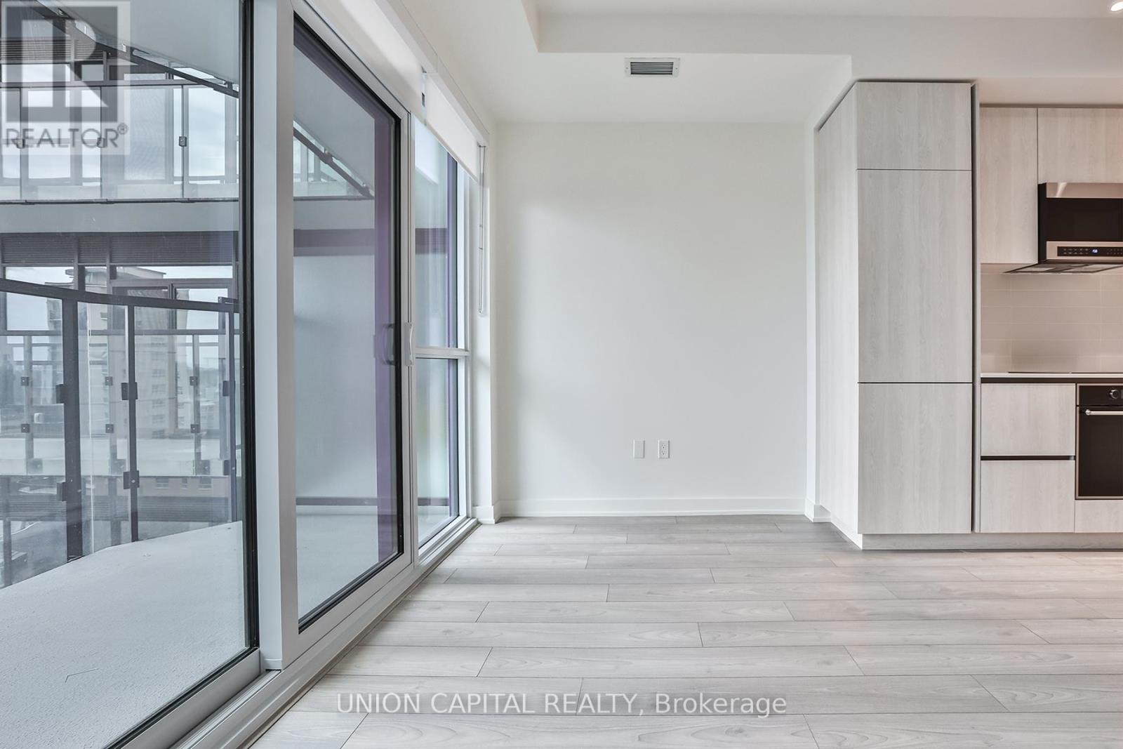 712s - 110 Broadway Avenue, Toronto, Ontario  M4P 1V7 - Photo 4 - C13029716