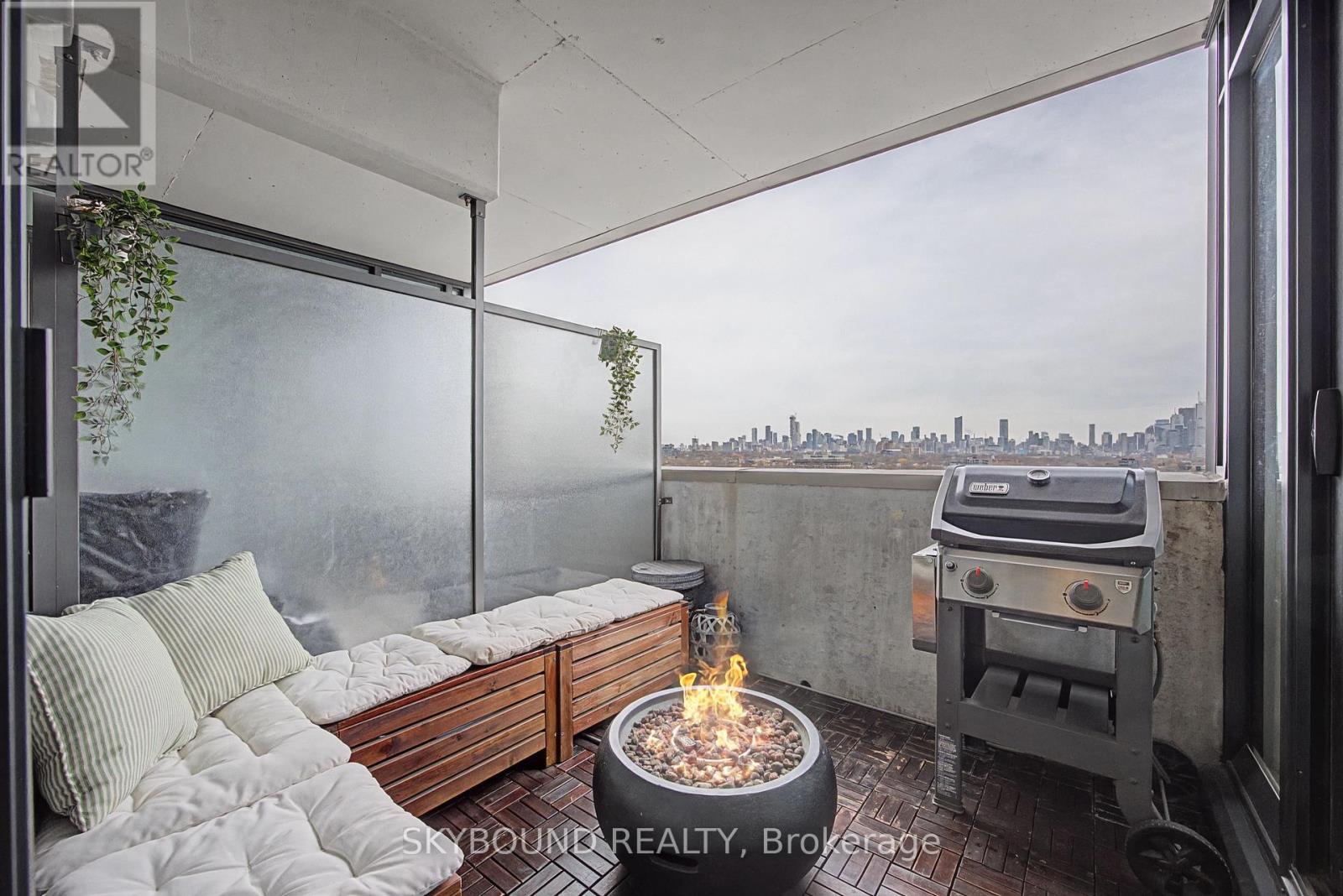 1023 - 20 Minowan Miikan Lane, Toronto, Ontario  M6J 0E5 - Photo 16 - C13029728