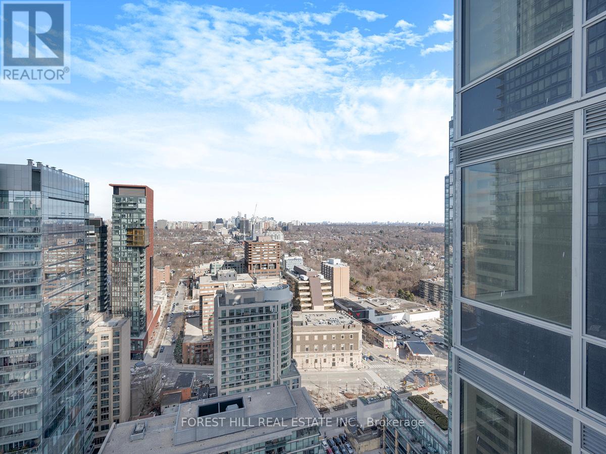 2403 - 11 Yorkville Avenue, Toronto, Ontario  M4W 1L2 - Photo 24 - C13029772