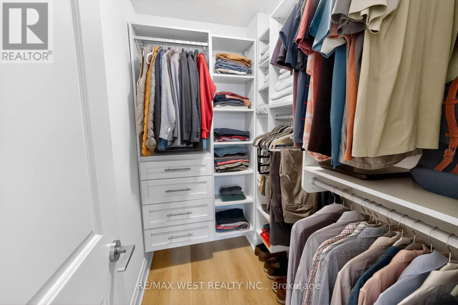 Th 11 - 7 Oakburn Crescent, Toronto, Ontario  M2N 2T5 - Photo 30 - C13029804