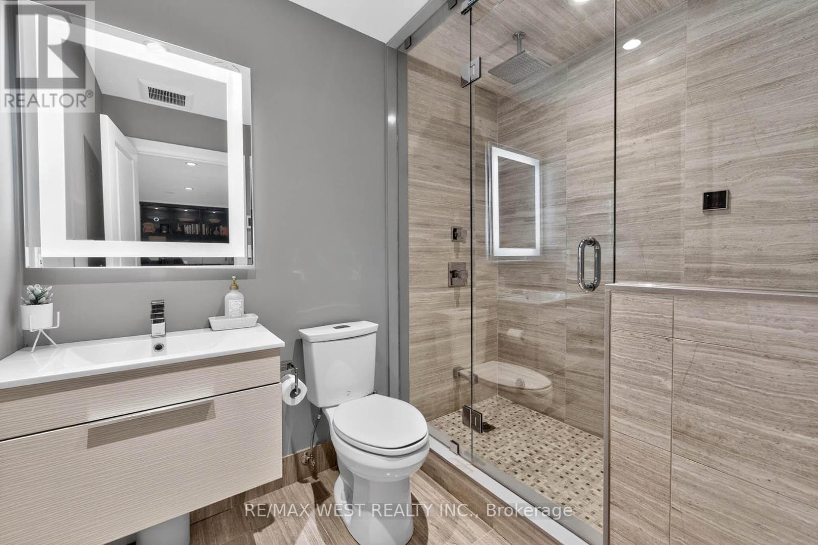 Th 11 - 7 Oakburn Crescent, Toronto, Ontario  M2N 2T5 - Photo 48 - C13029804