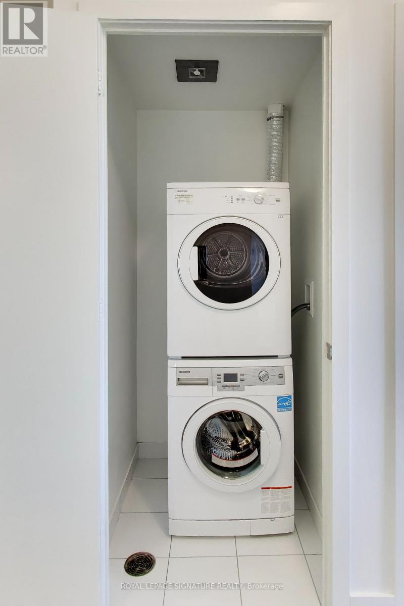 501 - 501 St Clair Avenue W, Toronto, Ontario  M5P 0A2 - Photo 16 - C13029922