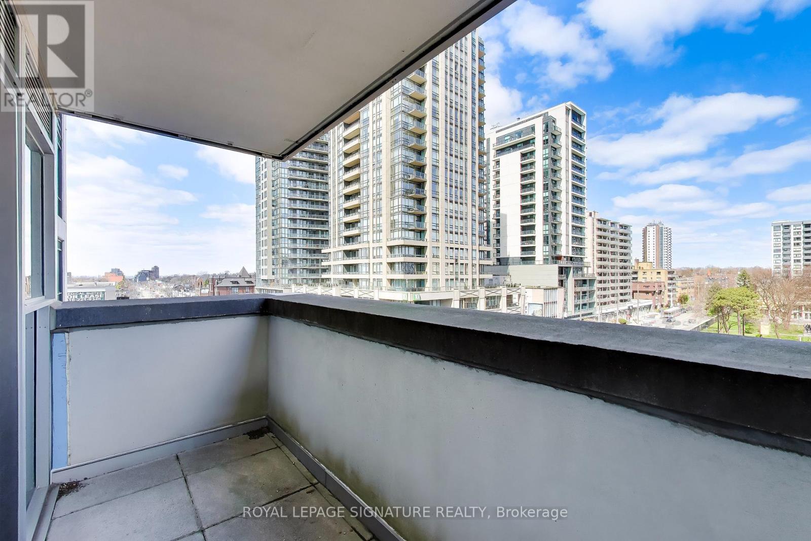 501 - 501 St Clair Avenue W, Toronto, Ontario  M5P 0A2 - Photo 19 - C13029922