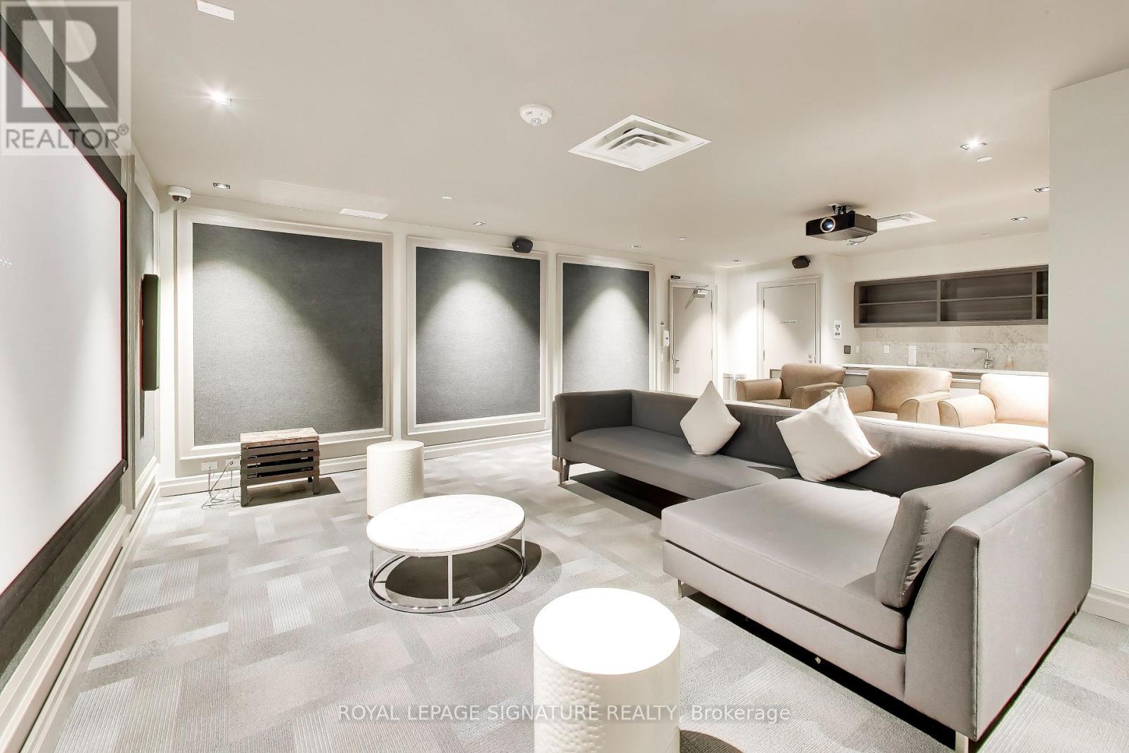 501 - 501 St Clair Avenue W, Toronto, Ontario  M5P 0A2 - Photo 34 - C13029922