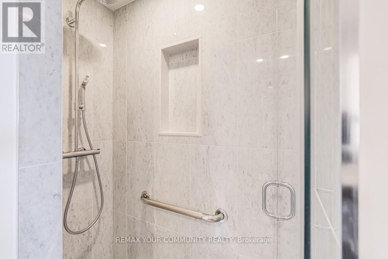 1601 - 10 Inn On The Park Drive, Toronto, Ontario  M3C 0P9 - Photo 36 - C13029958