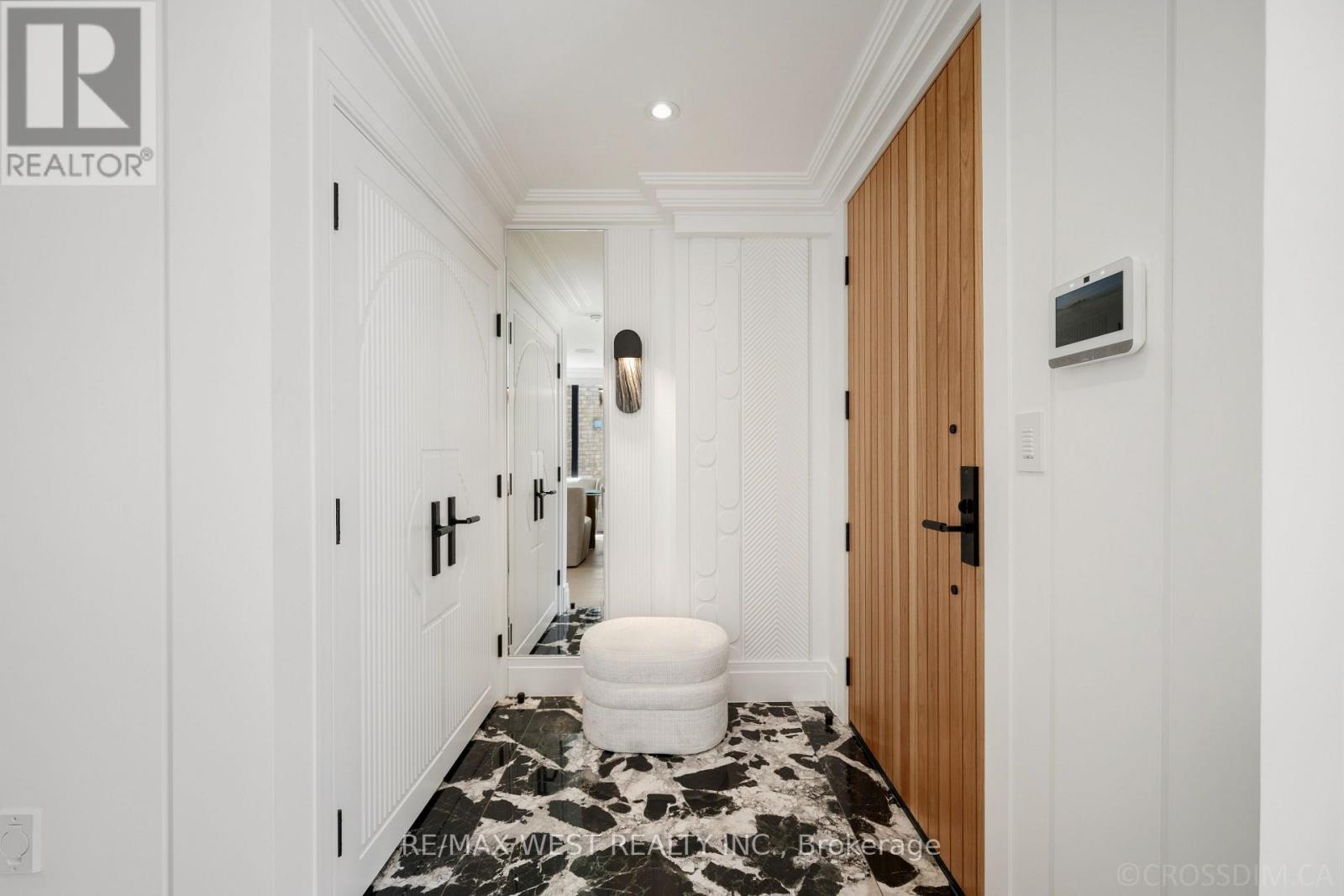 238 Melrose Avenue N, Toronto, Ontario  M5M 1Z1 - Photo 2 - C13029986