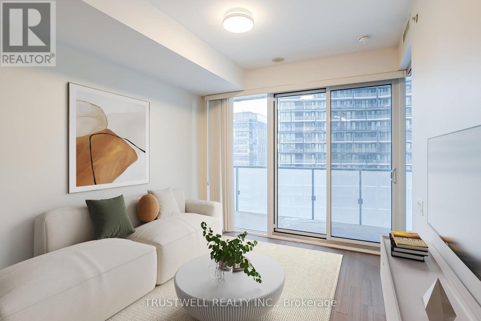 1601 - 101 Peter Street, Toronto, Ontario  M5V 0G6 - Photo 4 - C13030036