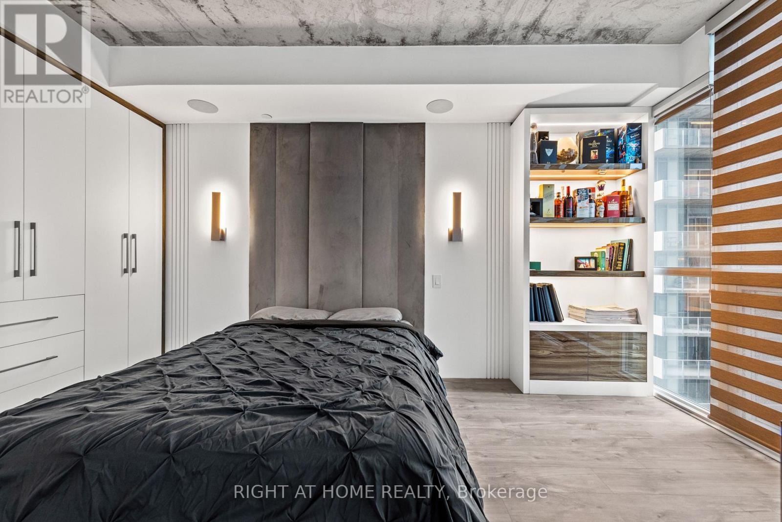 1401 - 88 Blue Jays Way, Toronto, Ontario  M5V 0L7 - Photo 20 - C13030062