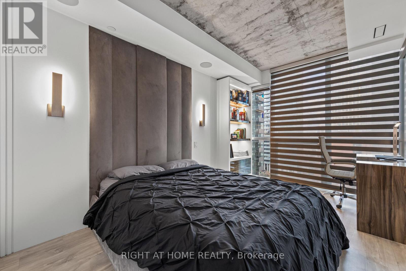 1401 - 88 Blue Jays Way, Toronto, Ontario  M5V 0L7 - Photo 21 - C13030062