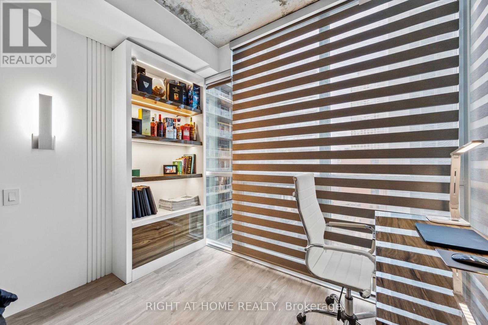 1401 - 88 Blue Jays Way, Toronto, Ontario  M5V 0L7 - Photo 23 - C13030062