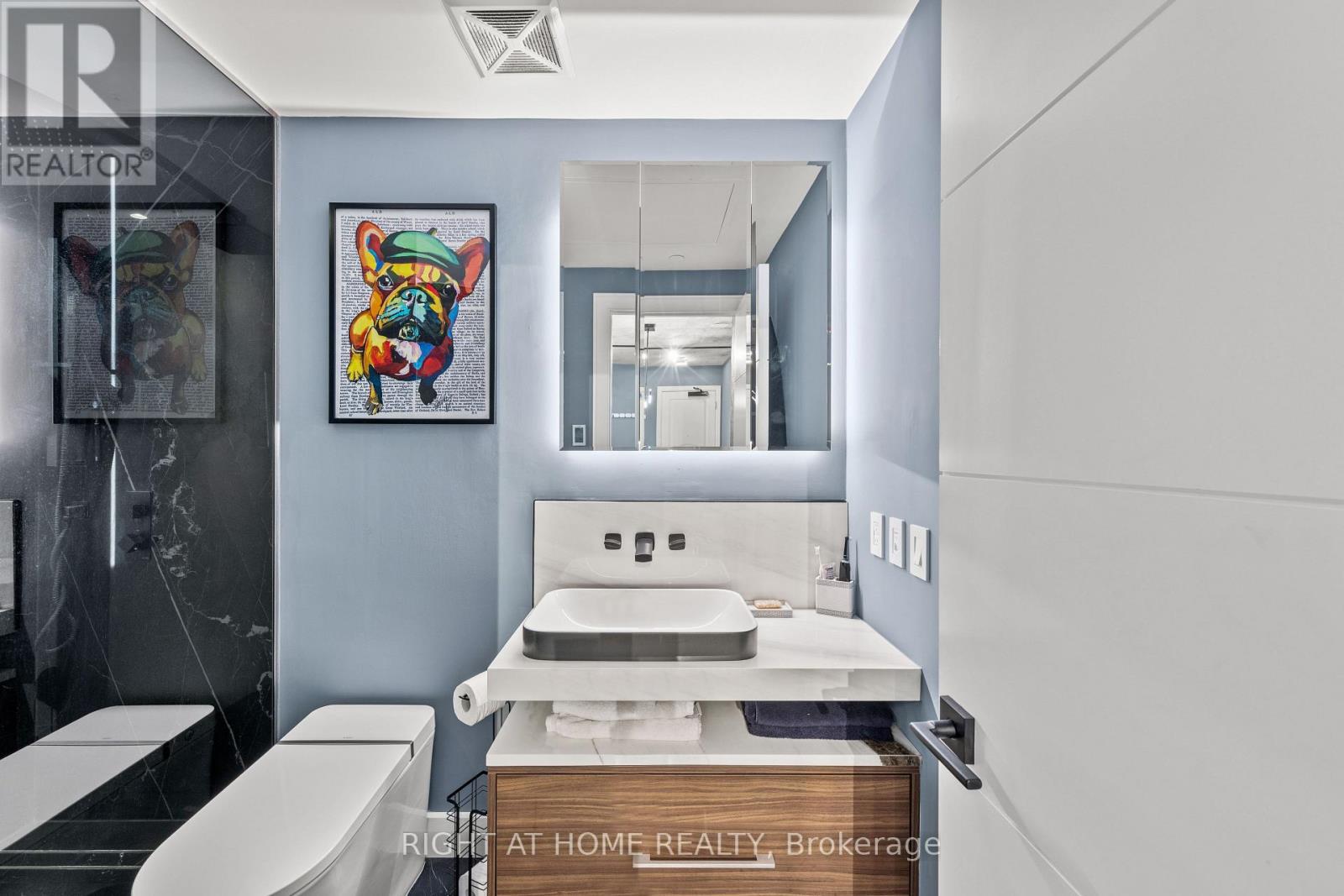 1401 - 88 Blue Jays Way, Toronto, Ontario  M5V 0L7 - Photo 26 - C13030062