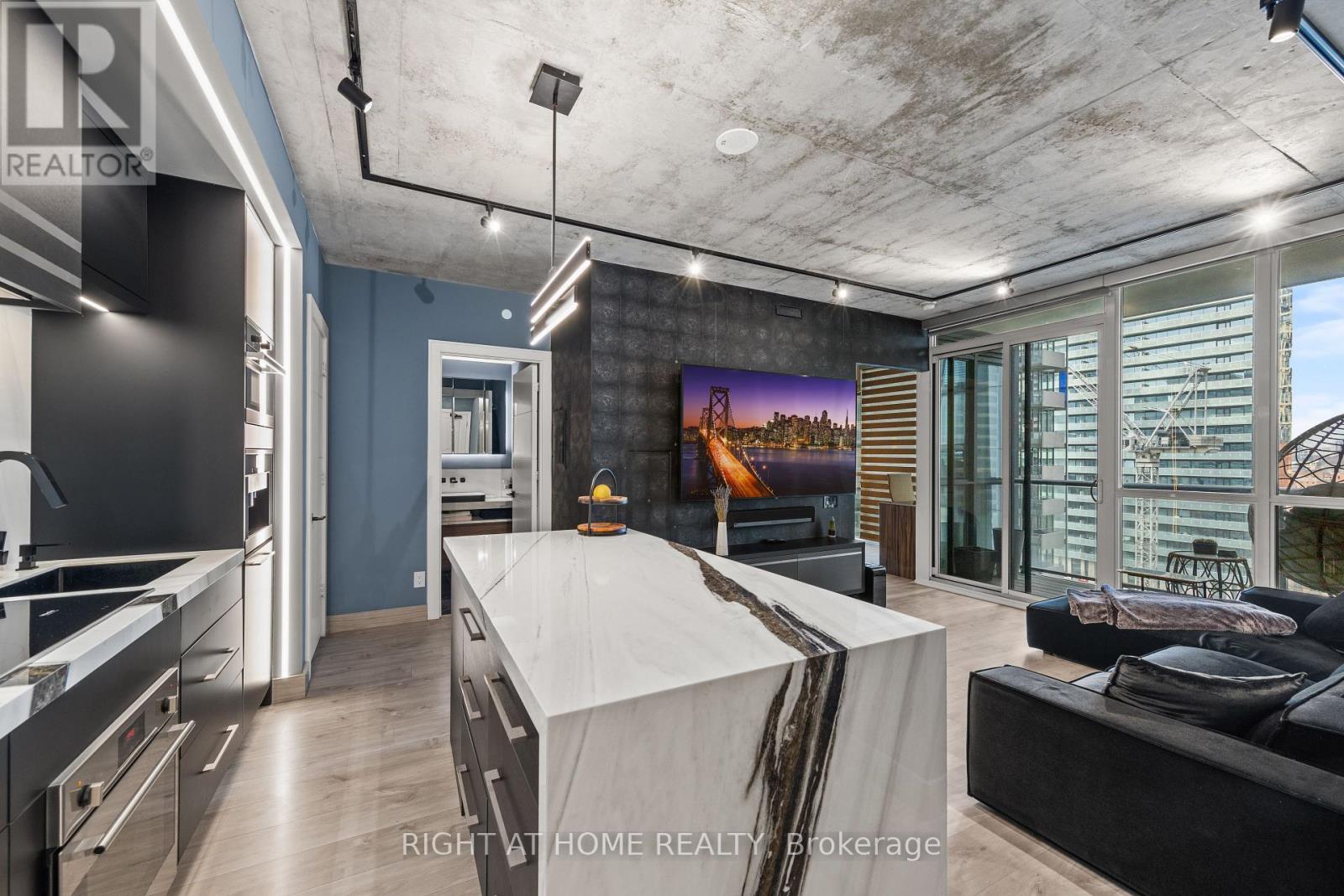 1401 - 88 Blue Jays Way, Toronto, Ontario  M5V 0L7 - Photo 6 - C13030062