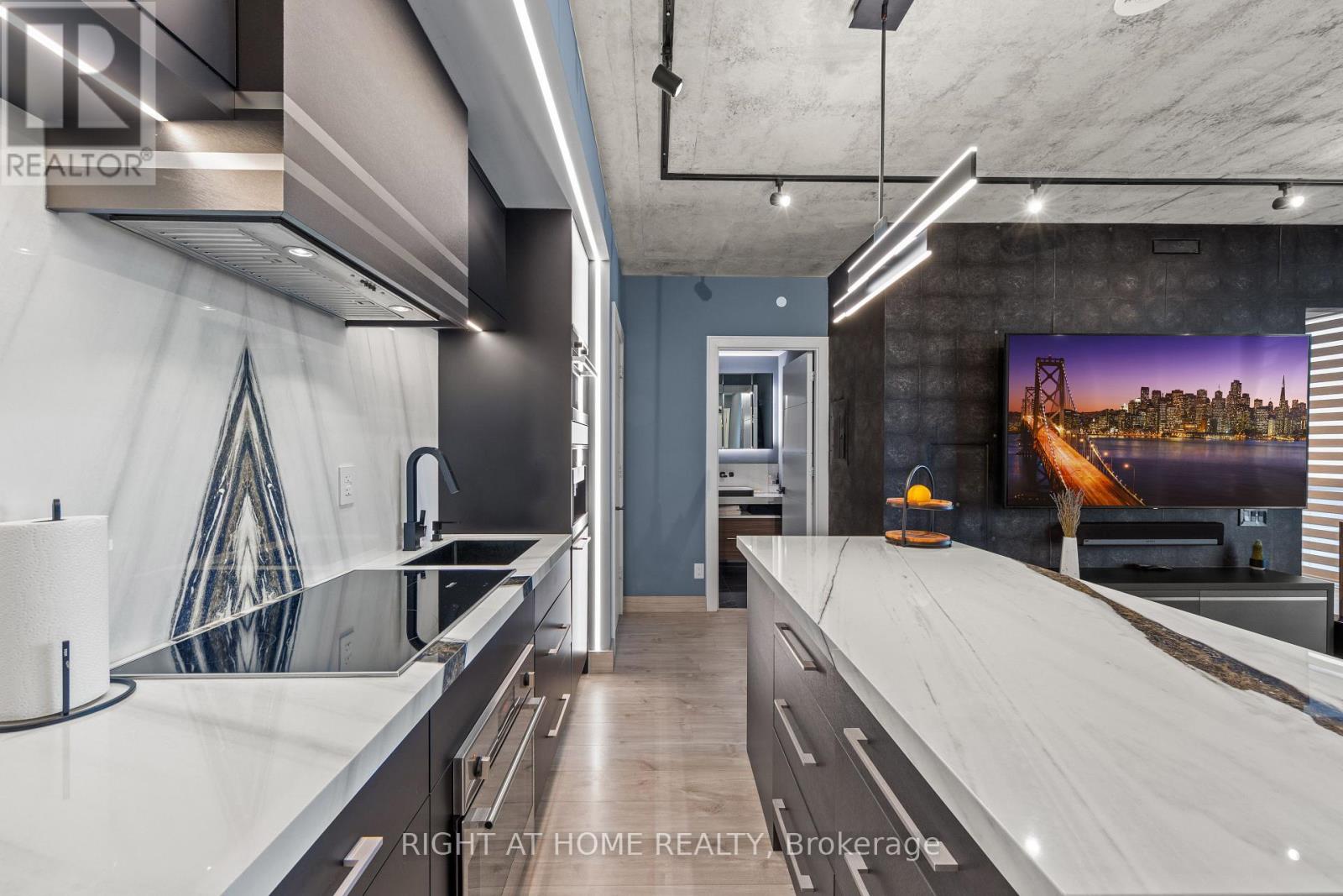 1401 - 88 Blue Jays Way, Toronto, Ontario  M5V 0L7 - Photo 9 - C13030062