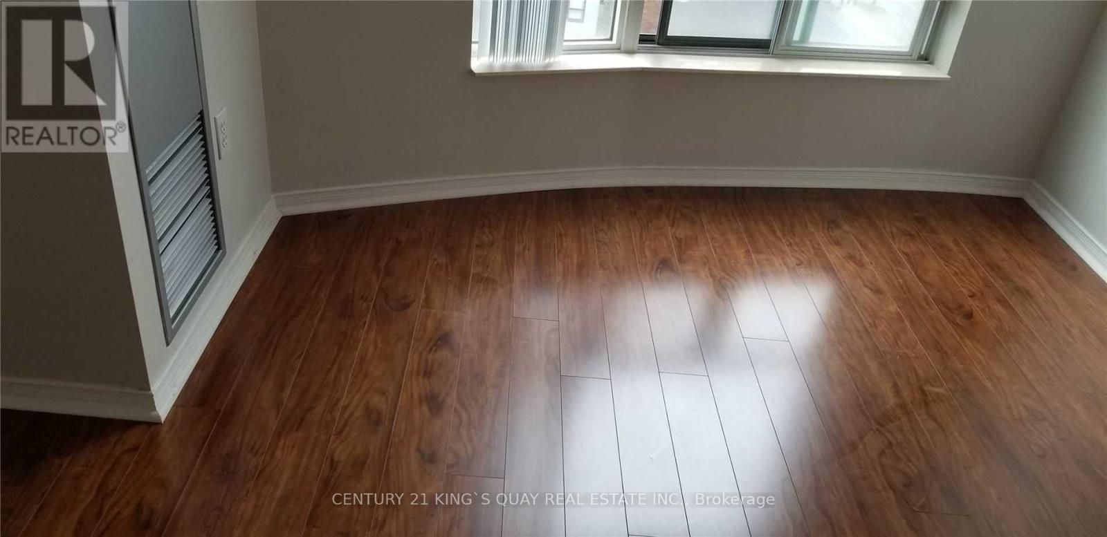 500 - 28 Pemberton Avenue, Toronto, Ontario  M2M 4L1 - Photo 4 - C13030096