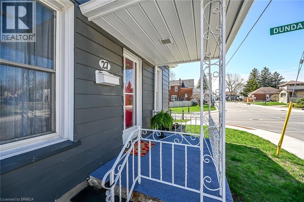 27 High Street, Brantford, Ontario  N3R 3Y3 - Photo 8 - 40812582