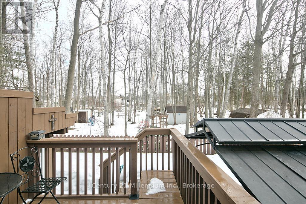 15 Brillinger Drive, Wasaga Beach, Ontario  L9Z 1L4 - Photo 25 - S12906094