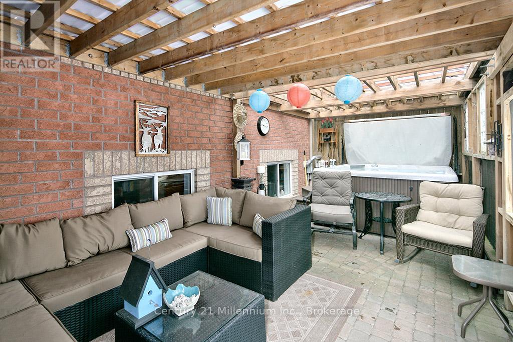 15 Brillinger Drive, Wasaga Beach, Ontario  L9Z 1L4 - Photo 32 - S12906094