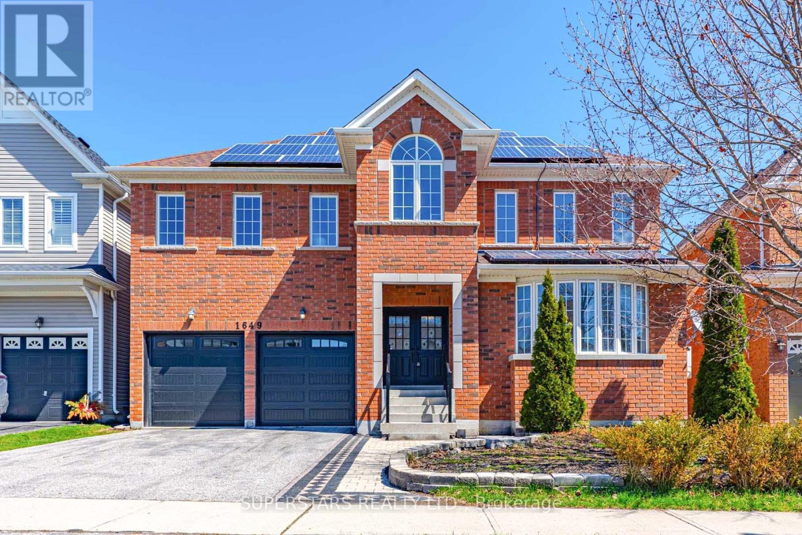 1649 Ballantrae Drive, Oshawa, Ontario  L1K 0A8 - Photo 1 - E13029726