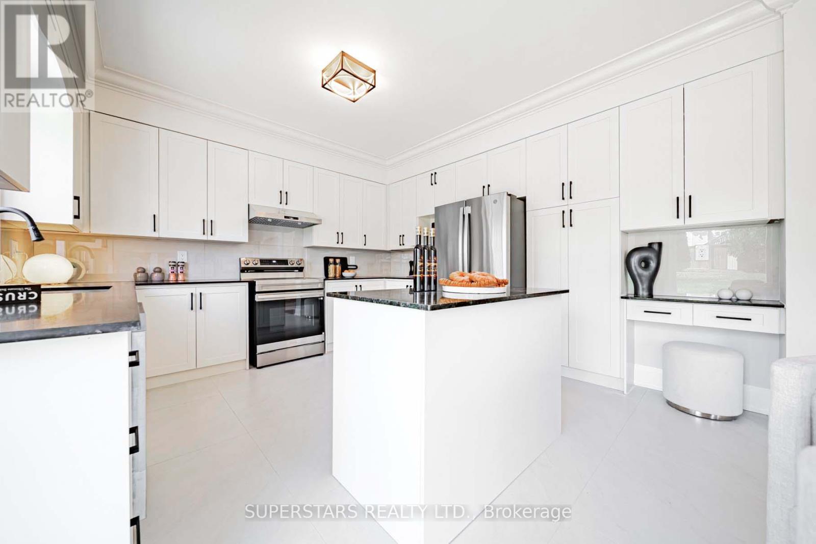 1649 Ballantrae Drive, Oshawa, Ontario  L1K 0A8 - Photo 11 - E13029726