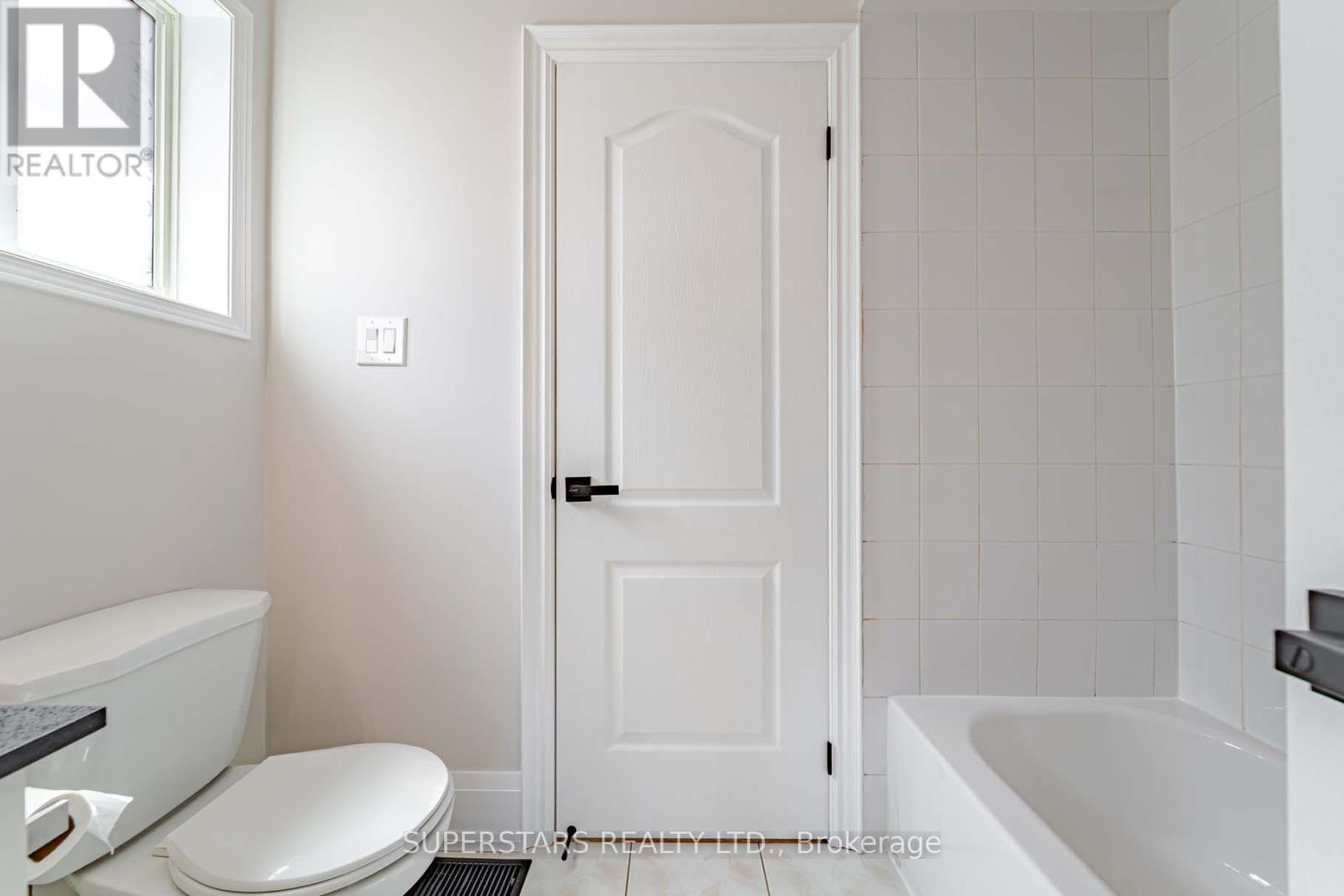 1649 Ballantrae Drive, Oshawa, Ontario  L1K 0A8 - Photo 40 - E13029726