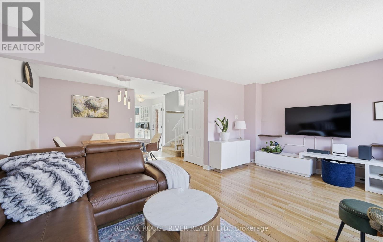 579 Cobblehill Drive, Oshawa, Ontario  L1K 1Y6 - Photo 12 - E13029810