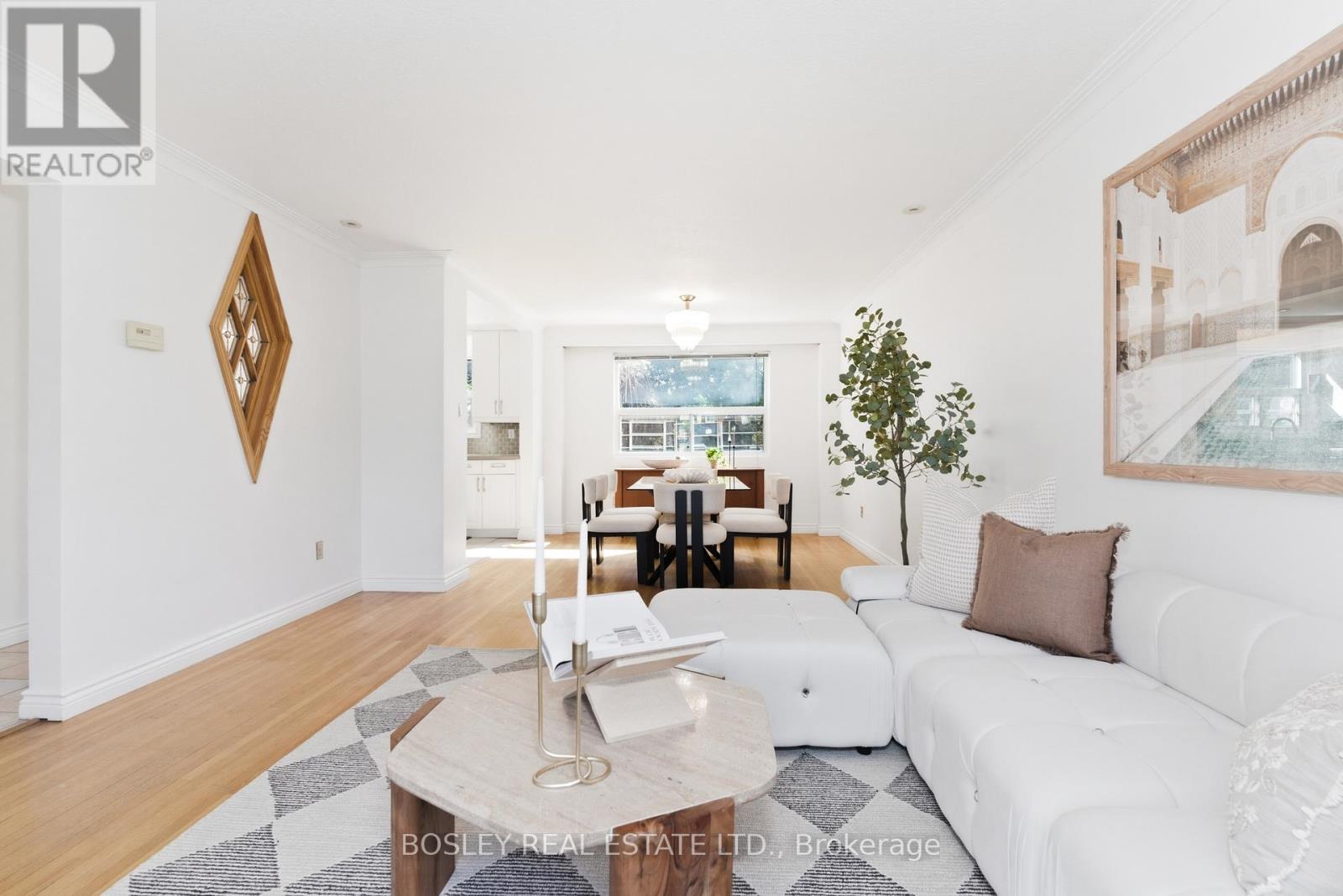 21 Bridlewood Boulevard, Toronto, Ontario  M1T 1P3 - Photo 4 - E13029898