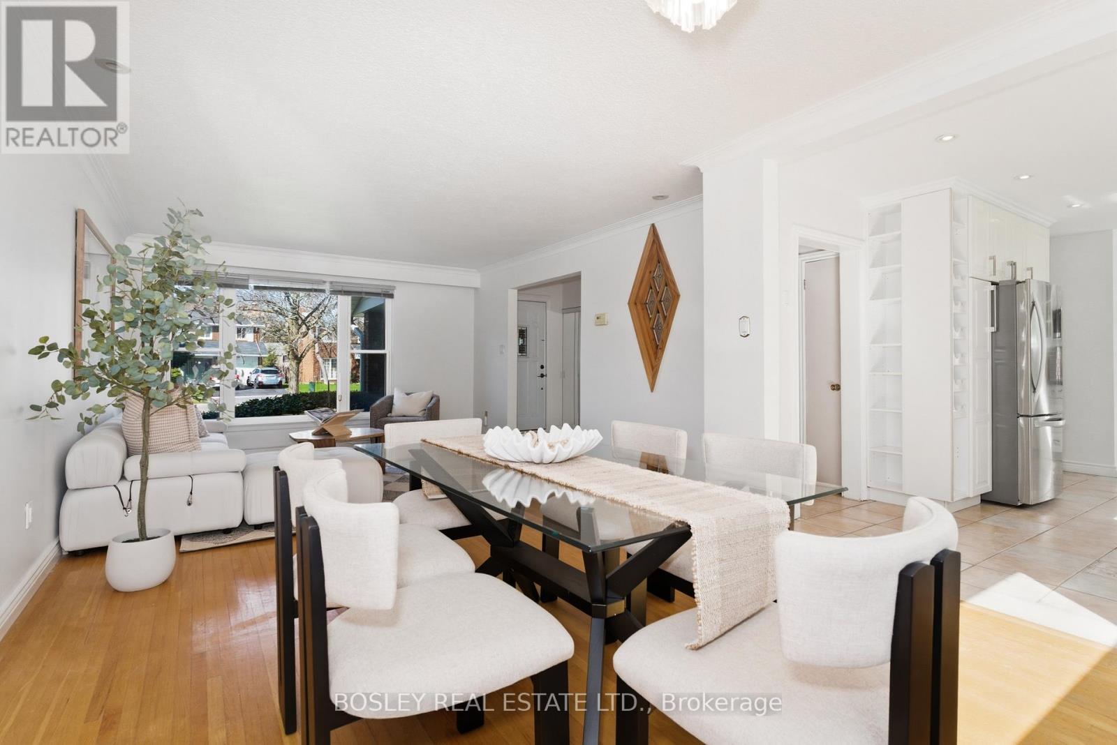 21 Bridlewood Boulevard, Toronto, Ontario  M1T 1P3 - Photo 8 - E13029898