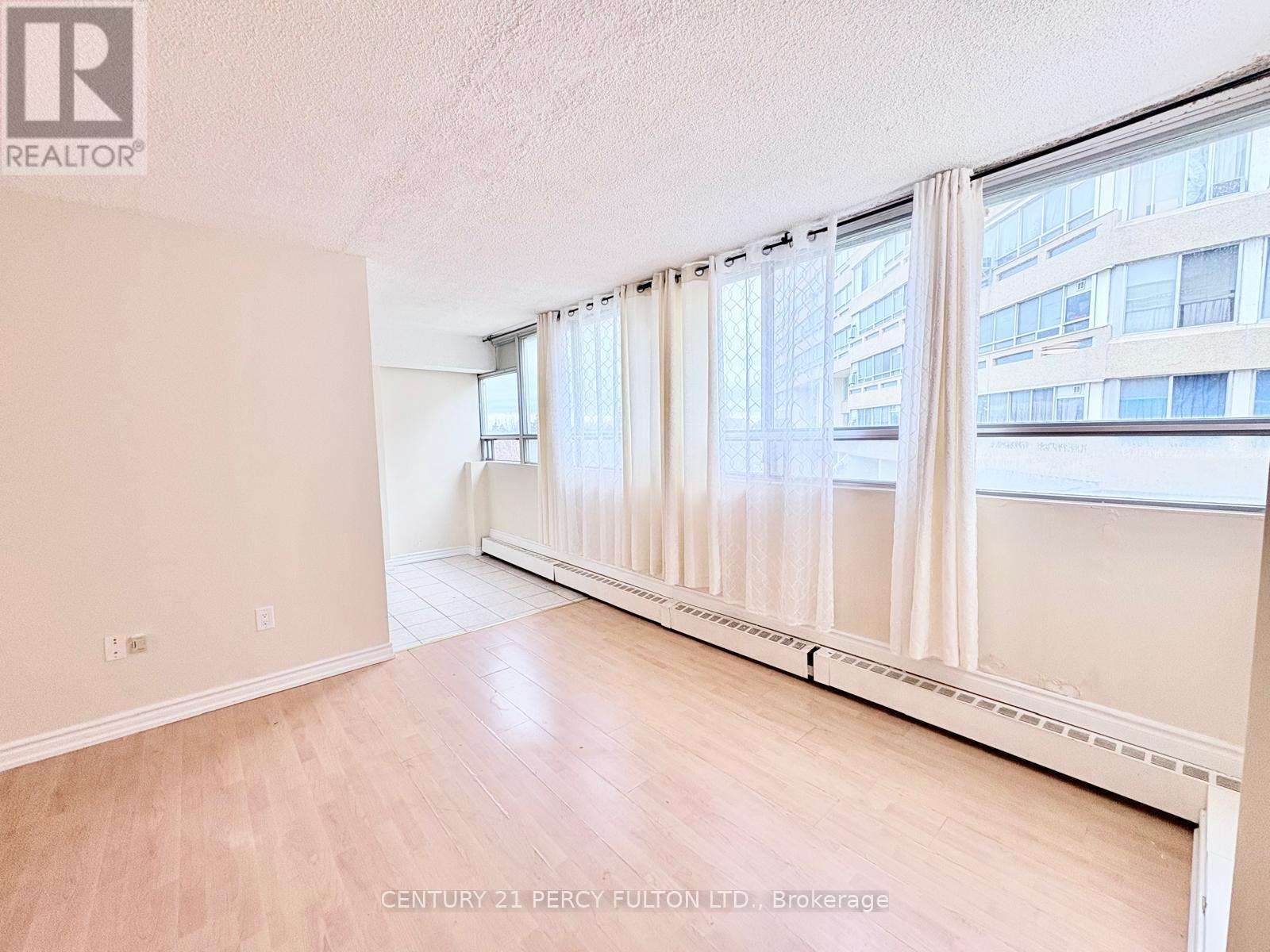 414 - 5580 Sheppard Avenue E, Toronto, Ontario  M1B 2L3 - Photo 3 - E13029972