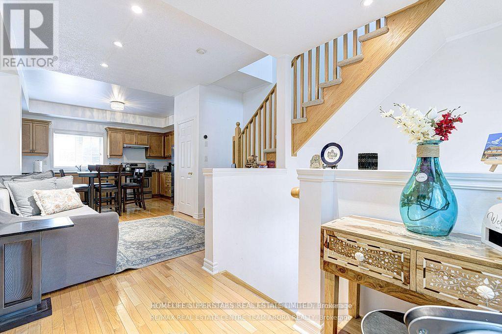 1755 Danforth Avenue, Toronto, Ontario  M4C 1J1 - Photo 31 - E13030002