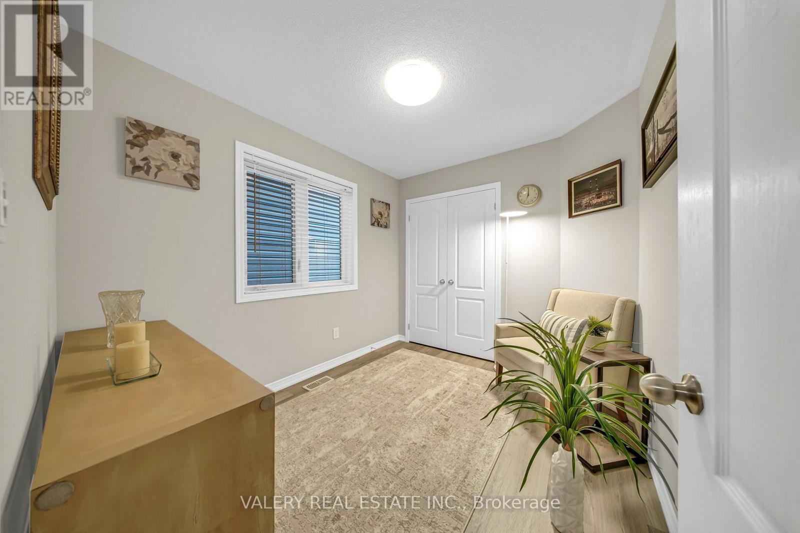 2442 Equestrian Crescent, Oshawa, Ontario  L1L 0L7 - Photo 21 - E13030014