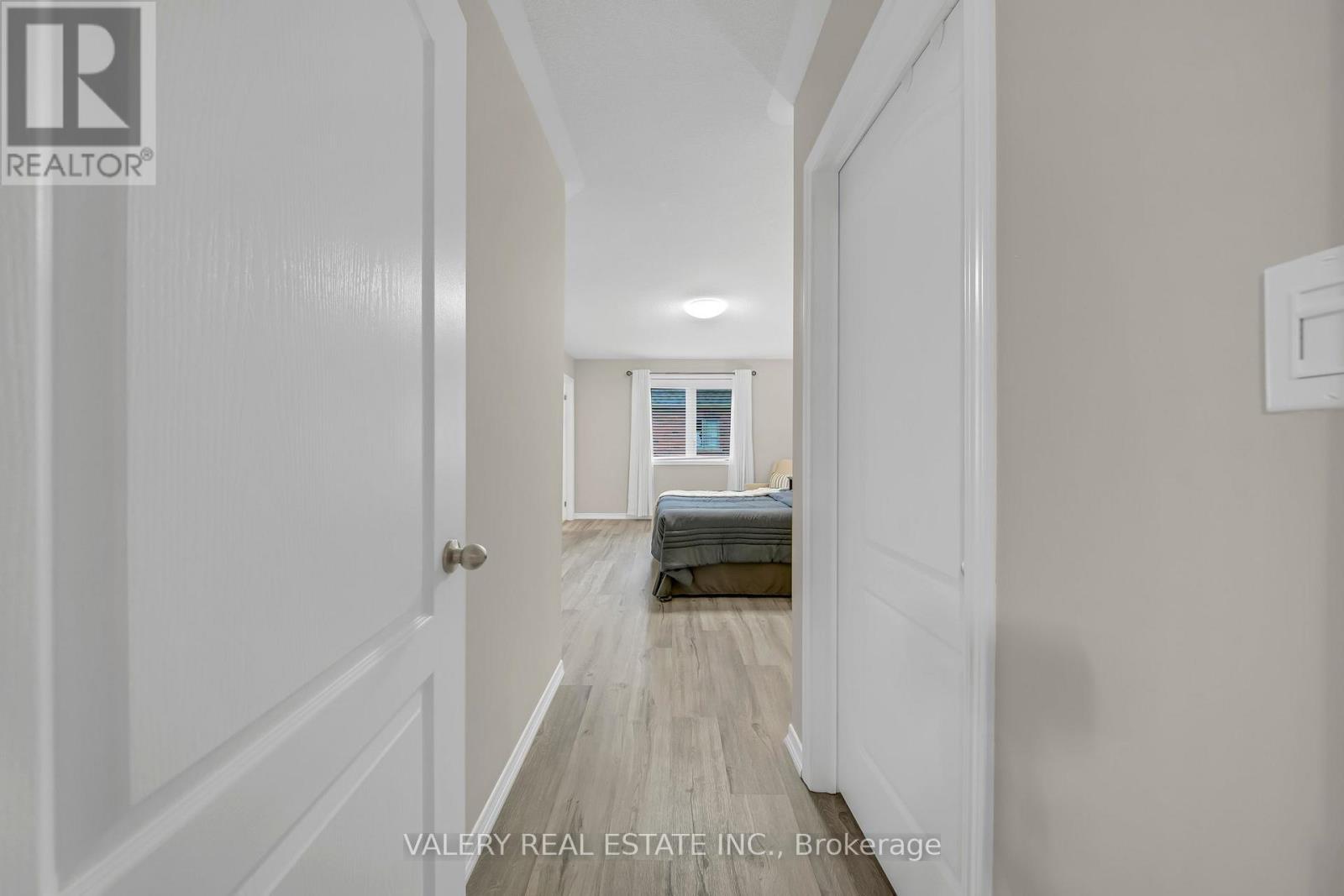 2442 Equestrian Crescent, Oshawa, Ontario  L1L 0L7 - Photo 23 - E13030014