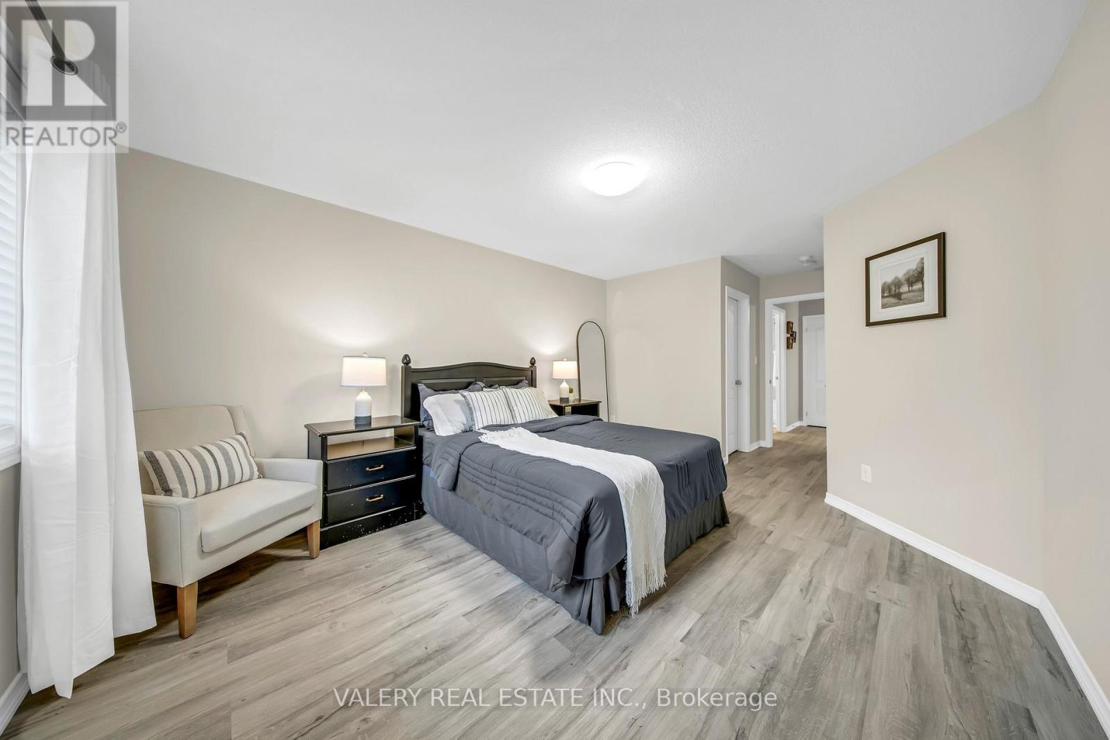 2442 Equestrian Crescent, Oshawa, Ontario  L1L 0L7 - Photo 24 - E13030014