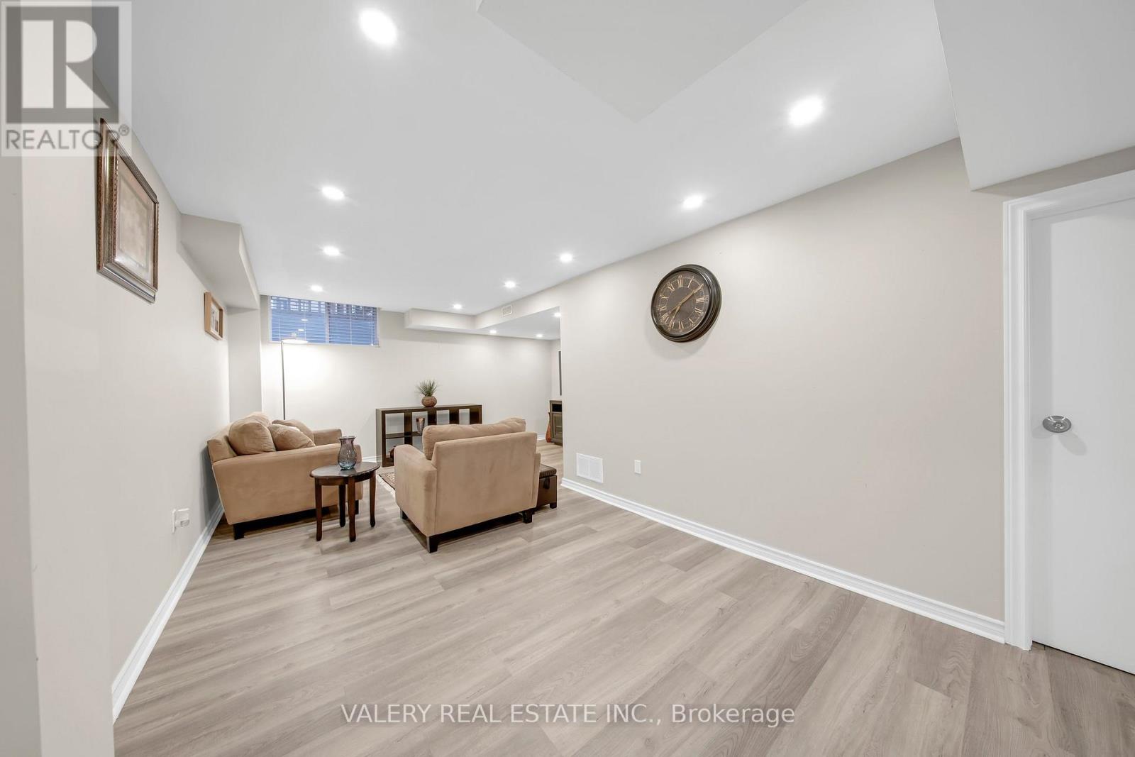 2442 Equestrian Crescent, Oshawa, Ontario  L1L 0L7 - Photo 27 - E13030014