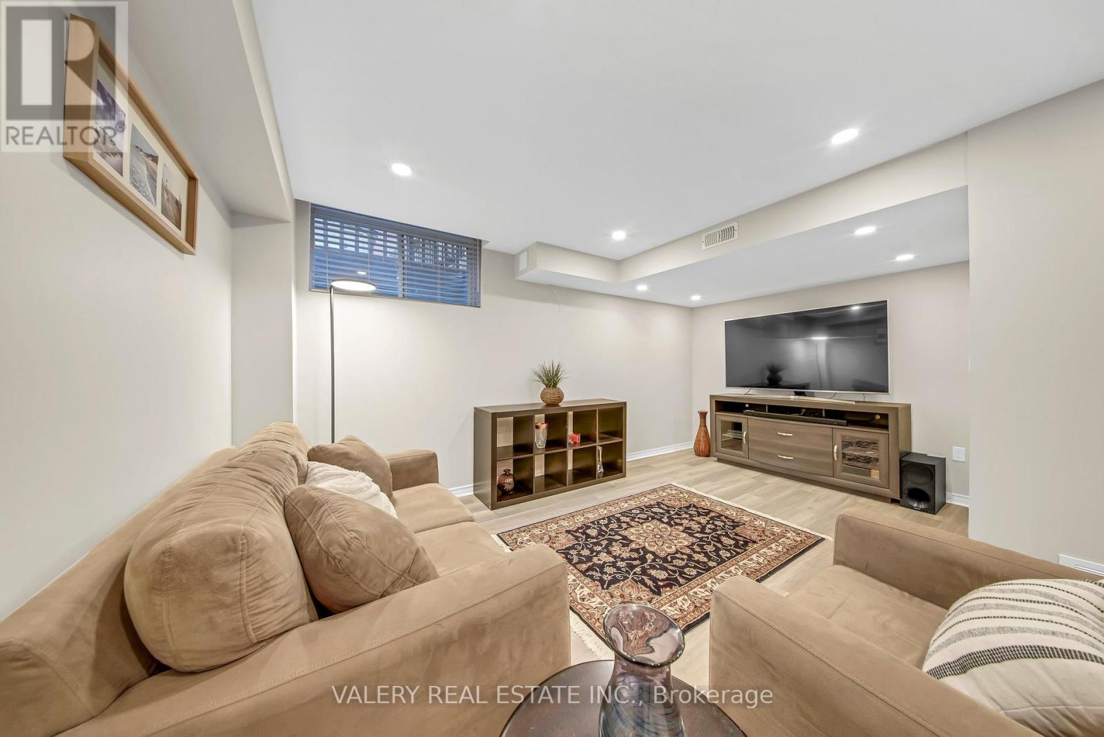 2442 Equestrian Crescent, Oshawa, Ontario  L1L 0L7 - Photo 28 - E13030014