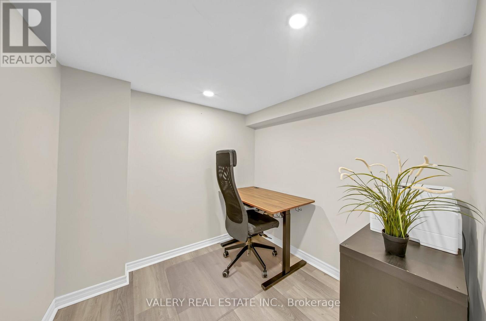 2442 Equestrian Crescent, Oshawa, Ontario  L1L 0L7 - Photo 29 - E13030014