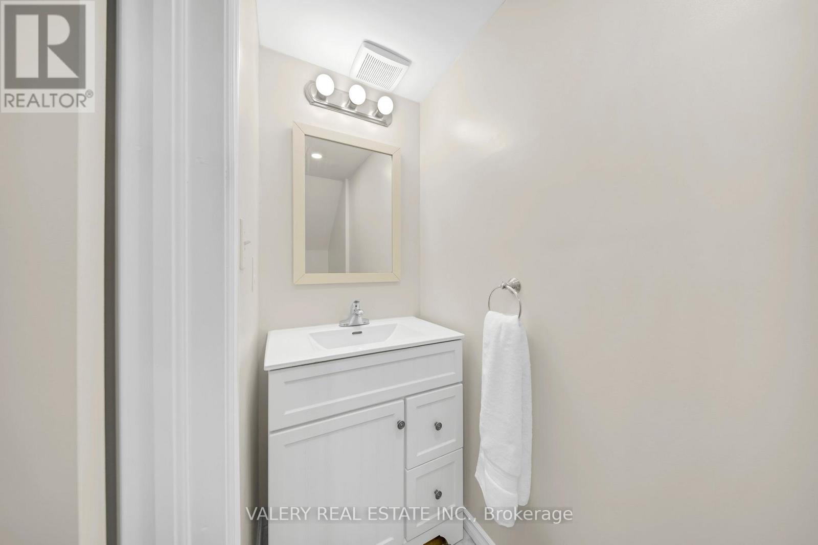 2442 Equestrian Crescent, Oshawa, Ontario  L1L 0L7 - Photo 30 - E13030014